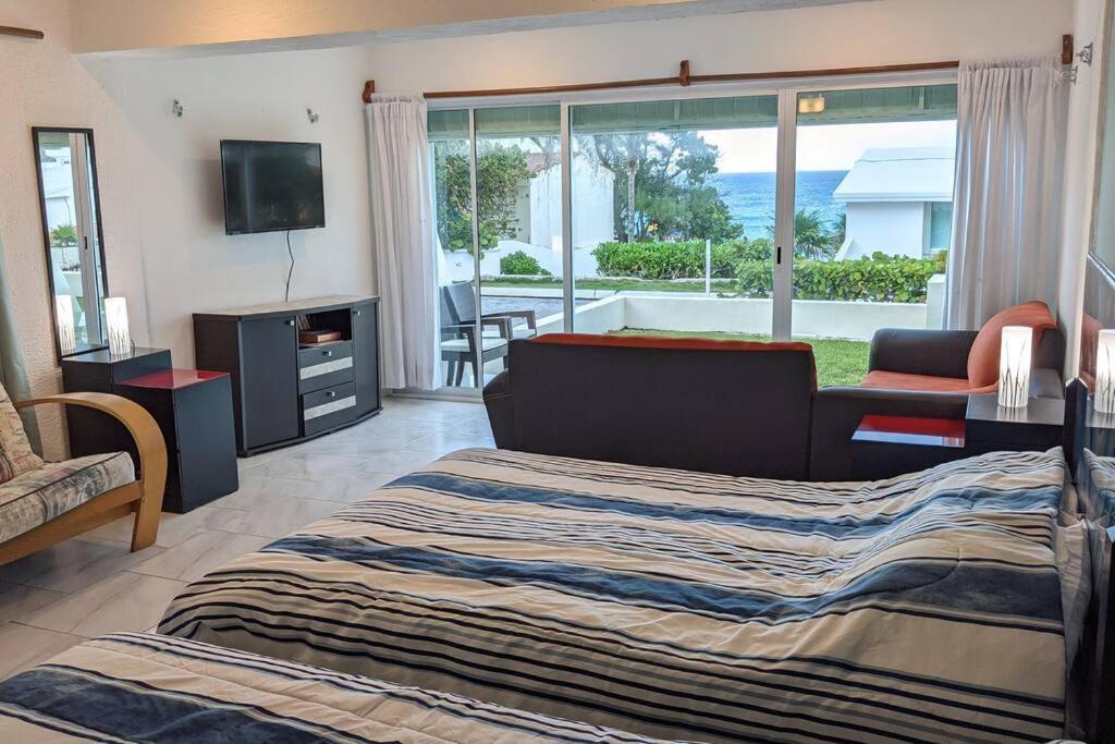 Cancun Oceanfront, Entire Apartment Kültér fotó