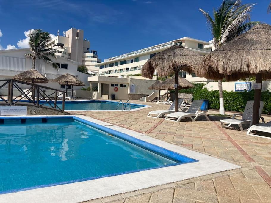 Cancun Oceanfront, Entire Apartment Kültér fotó
