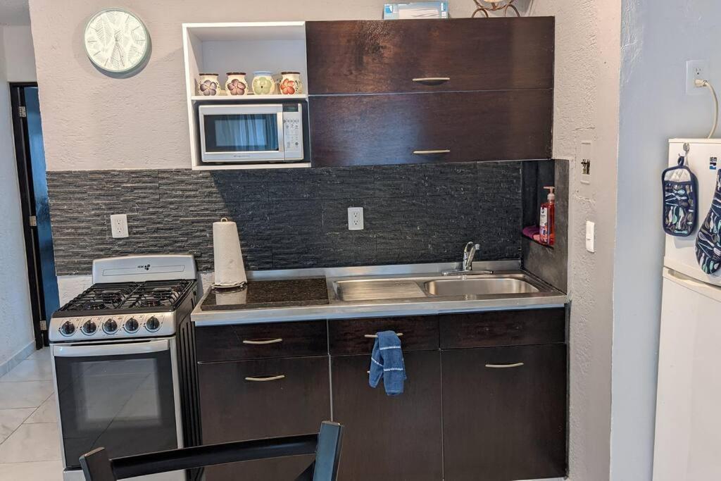 Cancun Oceanfront, Entire Apartment Kültér fotó