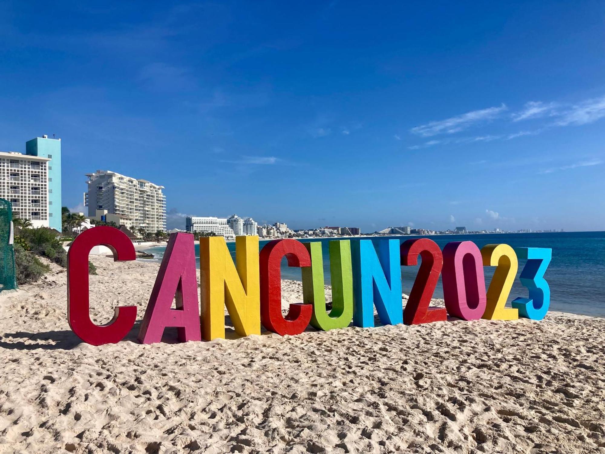 Cancun Oceanfront, Entire Apartment Kültér fotó